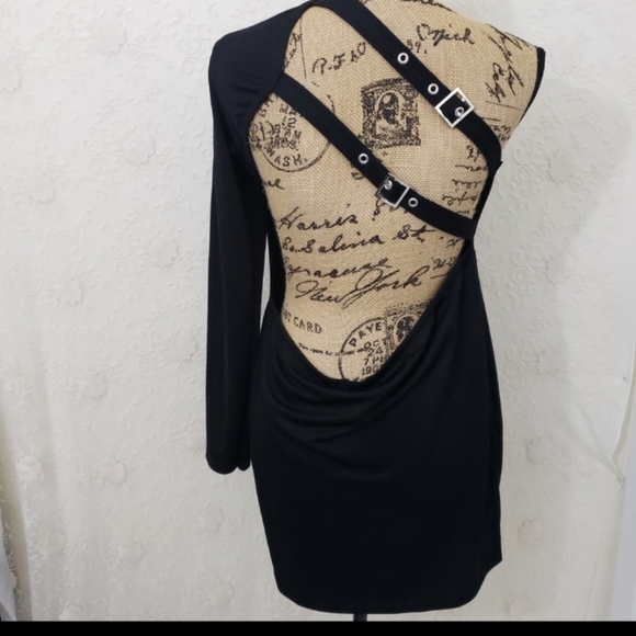 NWT PrettyLittleThing one sleeve black dress - Picture 5 of 6